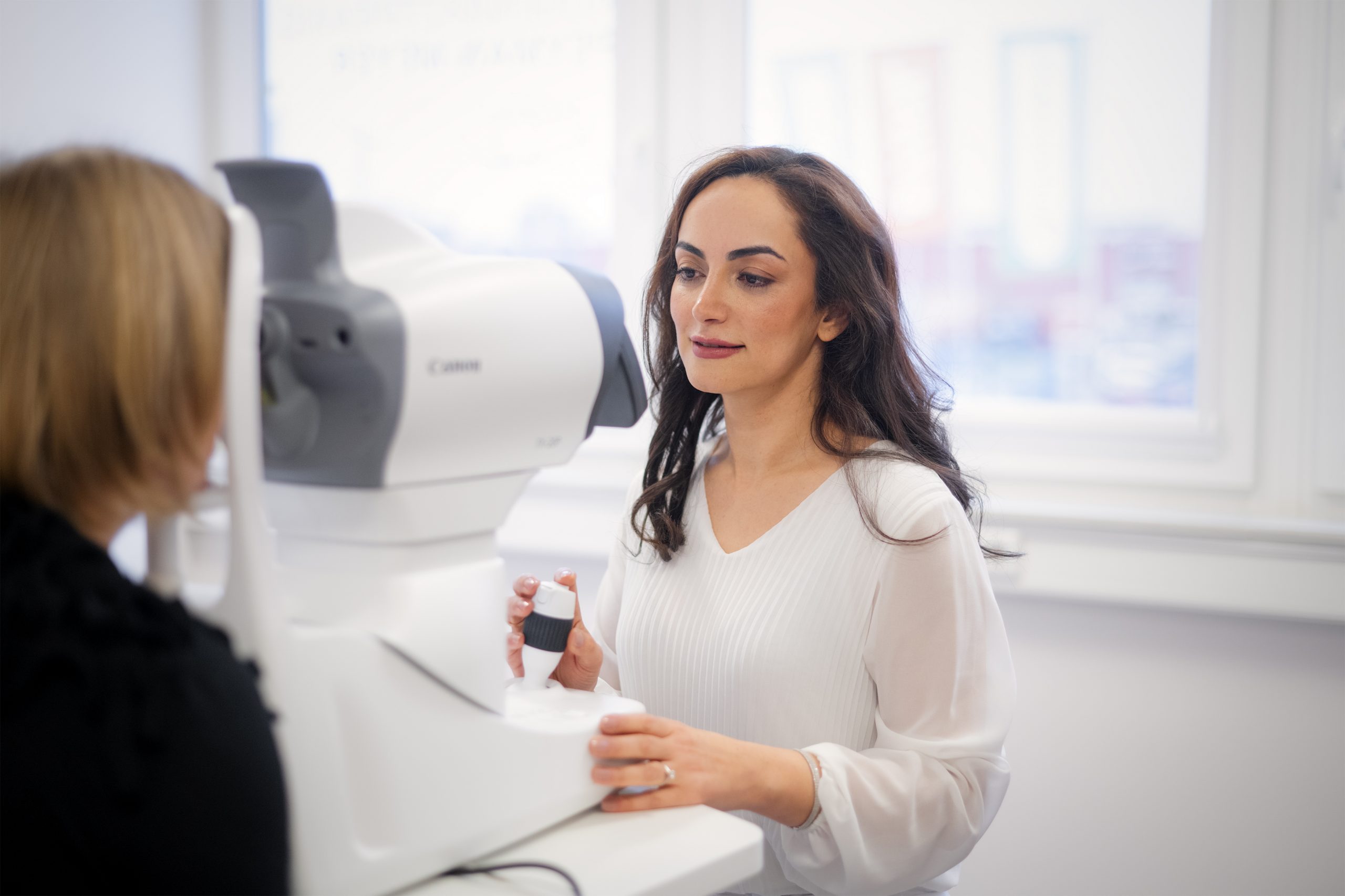 CANON TX-20P zur Messung des Augeninnendrucks, Dr. Peyman-Meyer, private Augenarztpraxis in Kaarst